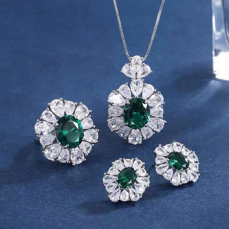 Elegant heart-shaped zircon necklace & earring set for women in Pakistan. Perfect for weddings, parties & gifts. Lightweight, durable & skin-friendly design.