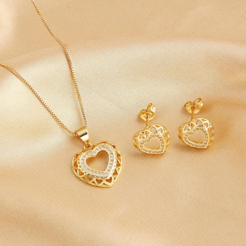 Retro Heart Zircon Necklace & Earrings Set – Hollow Love Design