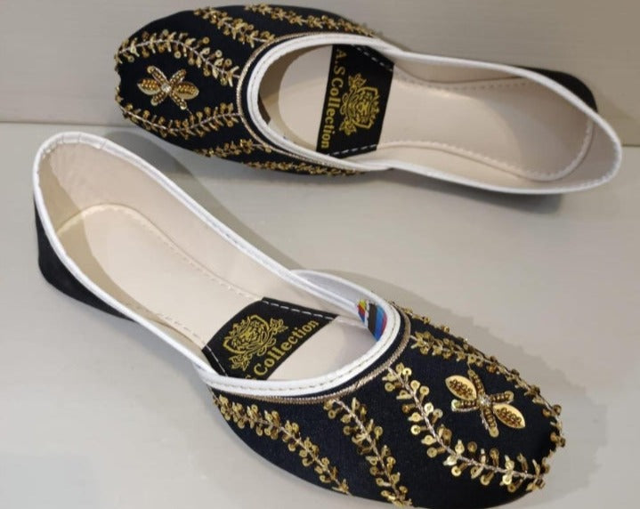 Women's Silk Fancy Embroidered Black Khussa - Jutishop.pk